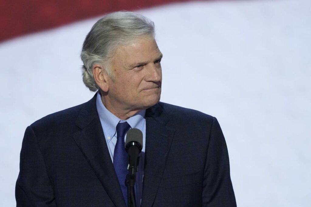 Franklin Graham Net Worth 2024 – Age, Bio, Height, Wiki, Spouse & Career